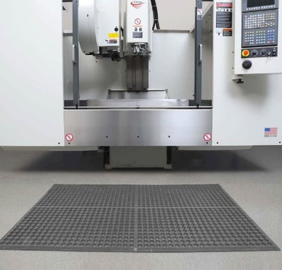 Workstep™ Cutting Fluid-Resistant Mat - H39-192-0700-3X10