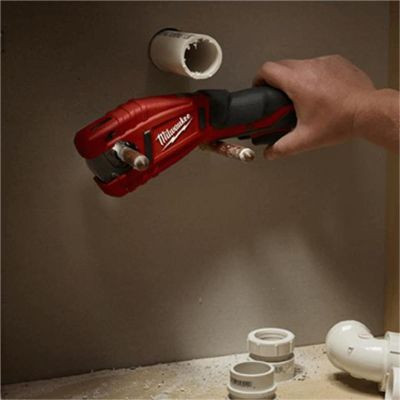 Milwaukee Tool M12 Lithium-Ion Tubing Cutter Kit (1 Battery)