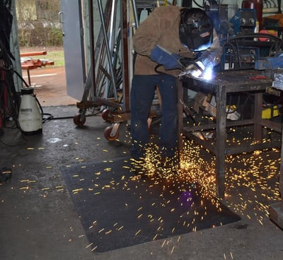 Weldsafe® Matting - 447.916X3X5BK