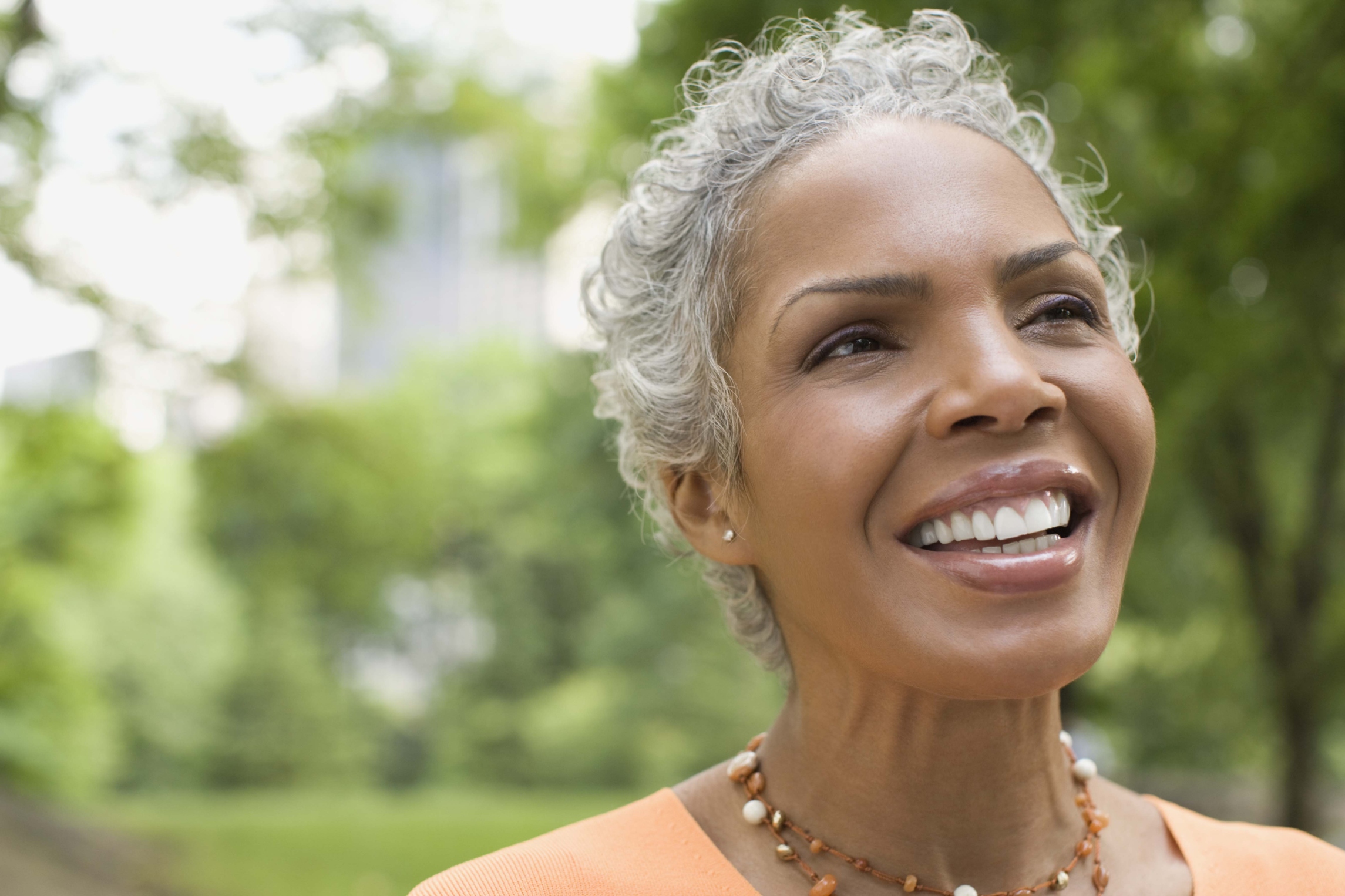 How to Stop Thinning Hair in Women Due to Menopause
