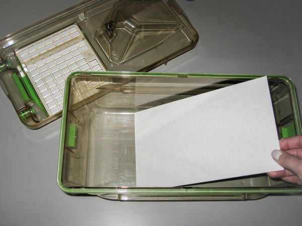 Iso Pads - 6" x 10" Bedding Material