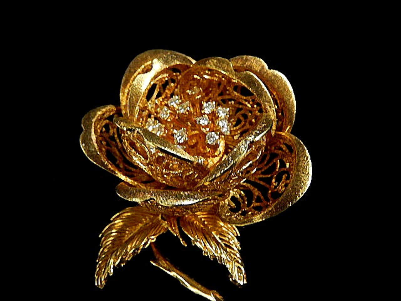 MOVABLE DIAMOND FLOWER BROOCH | Antique Womens Pins NYC | Vintage