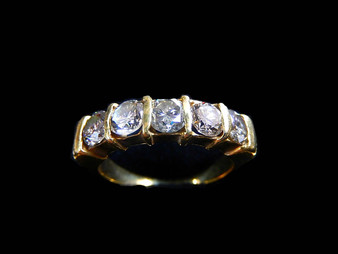 DIAMOND RING - 4714