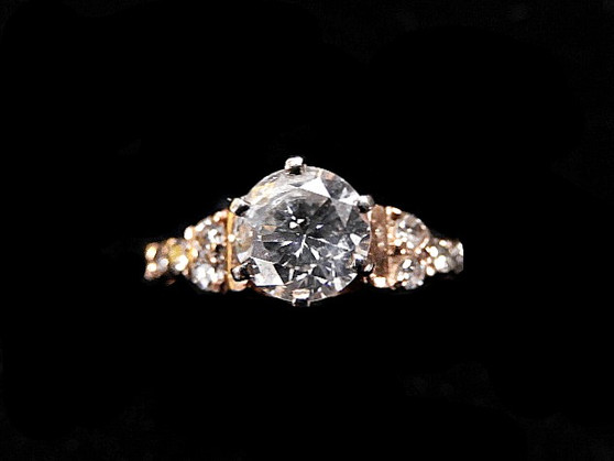 DIAMOND RING - 1452ja371