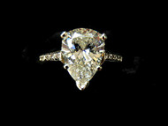 PEAR SHAPE DIAMOND ENGAGEMENT RING - 7120B1260