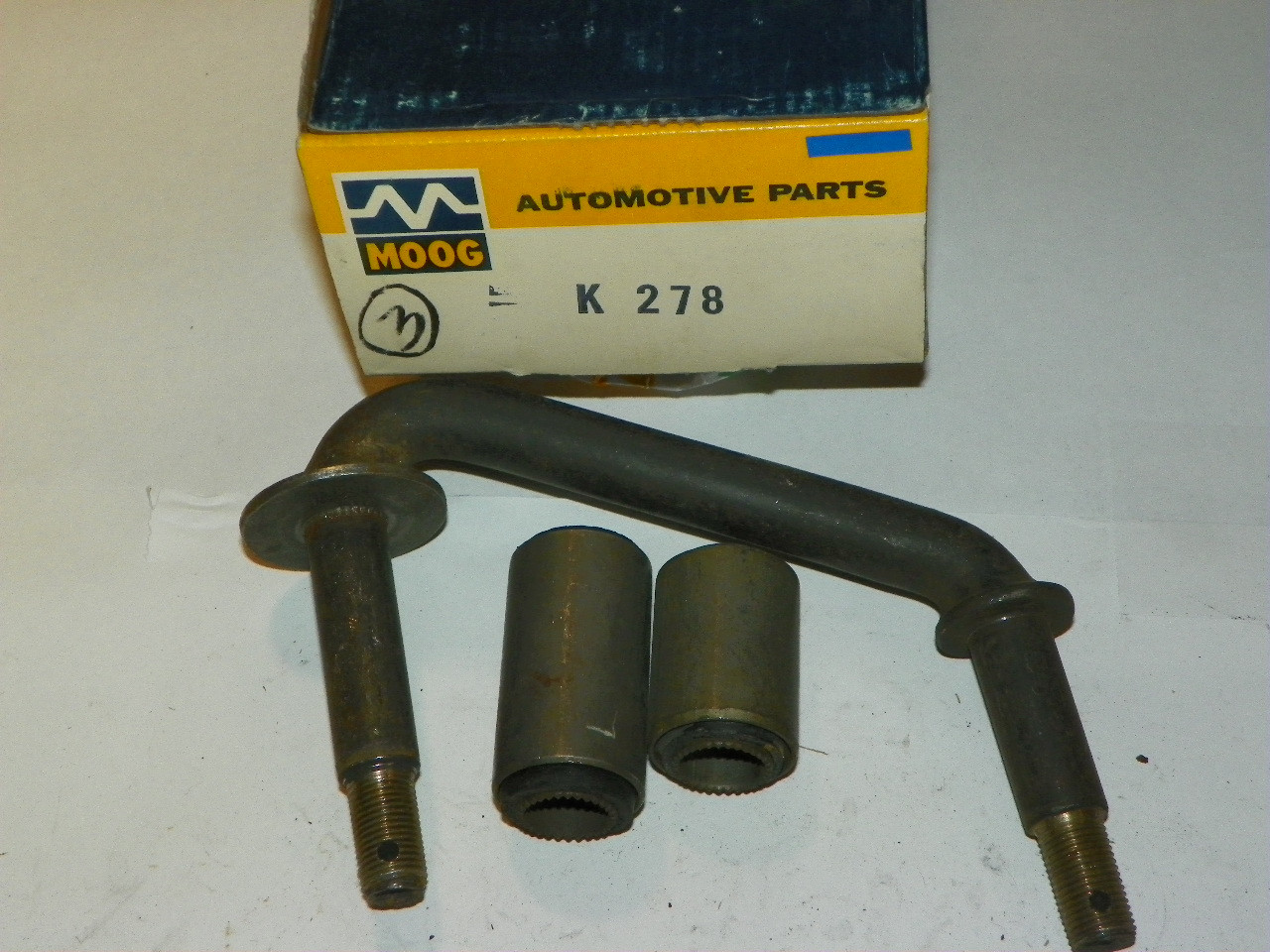 Mercury F/S w/ PWR Steering 1954-56 NOS Idler Arm Moog K-278 Made in USA