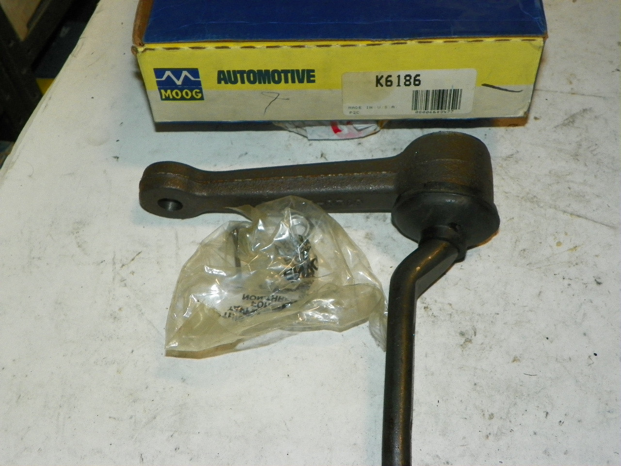 Chevrolet Camaro 1980-81 Pontiac Firebird 1980 NOS Idler Arm Moog K-6186 USA