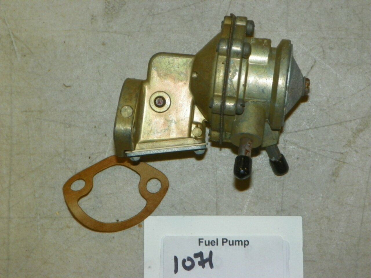 Volkswagen VW 1966-1970 Mechanical Fuel Pump 1071