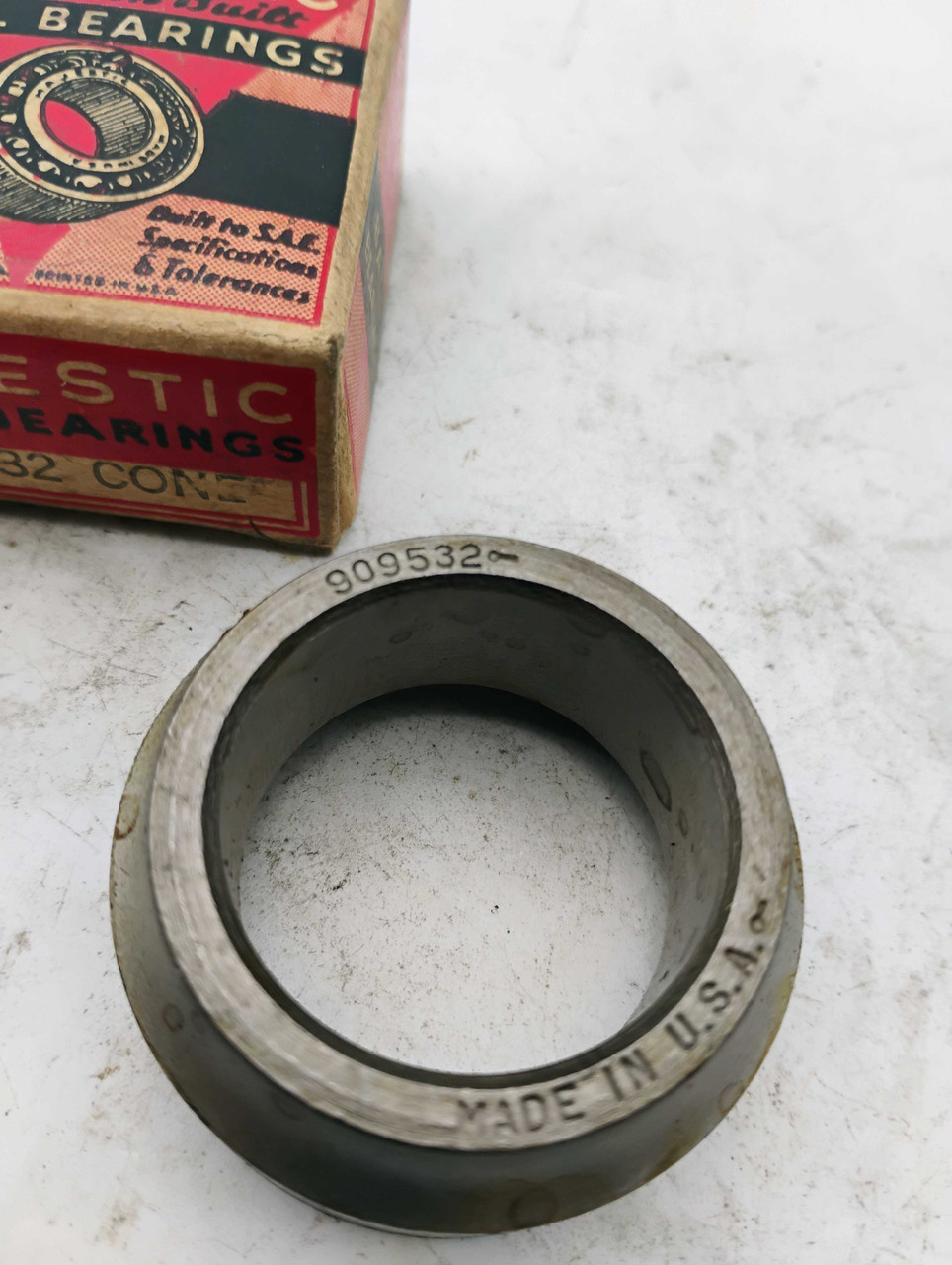 Majestic 909532 Ball Bearing Cone NOS Made in USA