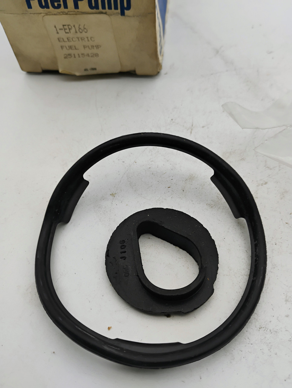 AC 25115428 Electric Fuel Pump EP166 NOS Made in USA