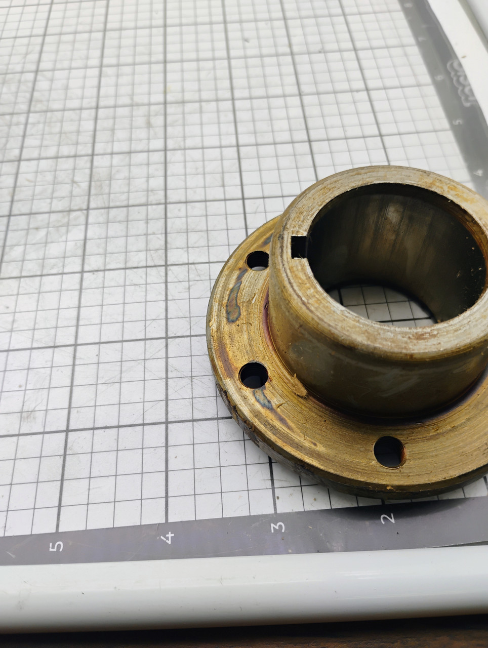 CDPD 6  1940-54 Mopar 677540 Vibration Damper Hub NOS Made in USA