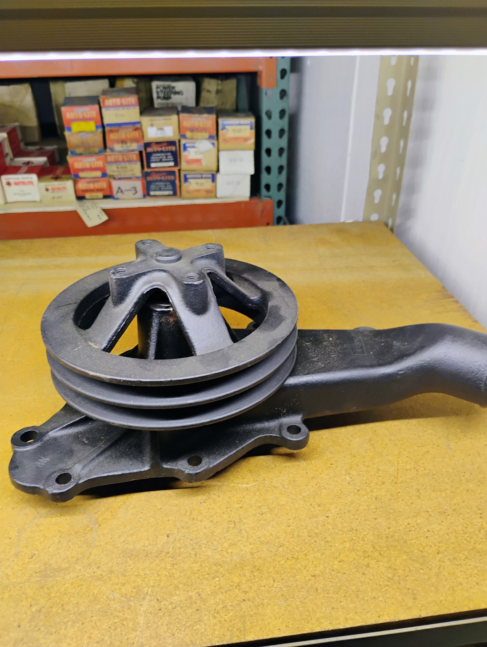 Ford Trucks MD/HD 330 361 391 2-Belt Pulley 1964-69 Rebuilt Water Pump WP1402 Made in USA