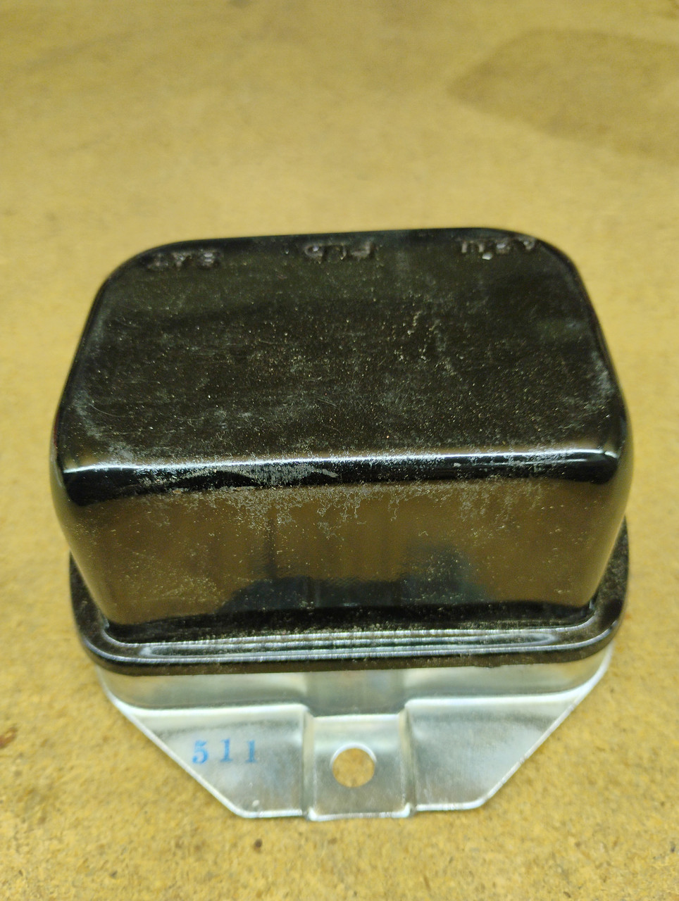 Standard VR21 Voltage Regulator NORS Made in USA Standard VR21 Voltage Regulator NORS Made in USA