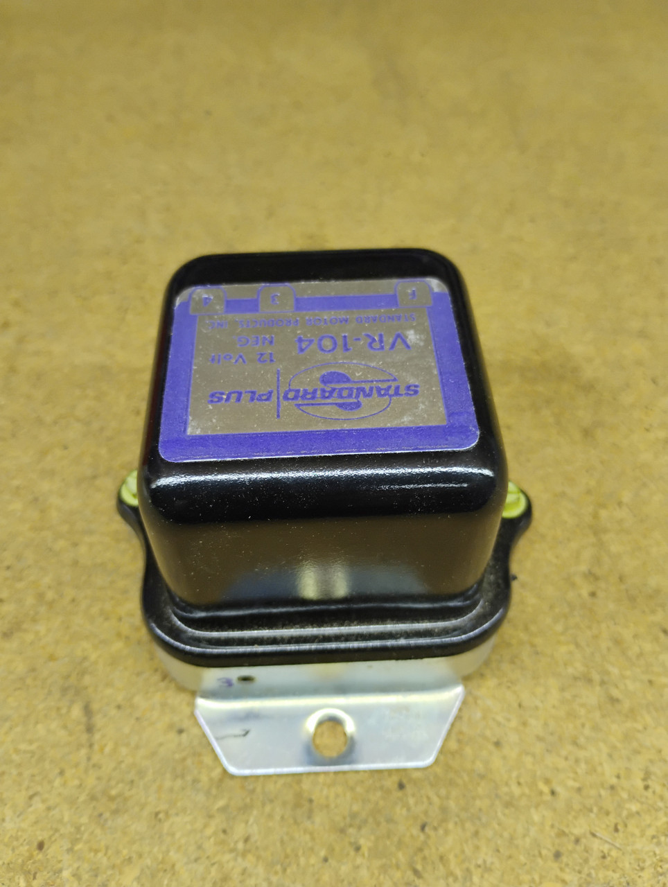 1962-71 GM Products Standard VR104 Voltage Regulator NORS Made in USA 1962-71 GM Products Standard VR104 Voltage Regulator NORS Made in USA