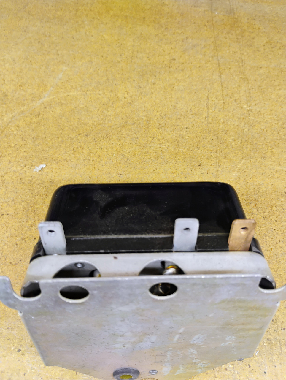 1940-48 Hudson Voltage Regulator with Cut-Out Relay NORS Made in USA 1940-48 Hudson Voltage Regulator with Cut-Out Relay NORS Made in USA