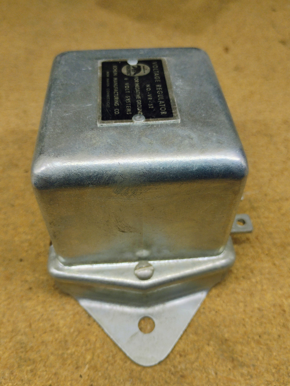 Echlin VR52 Voltage Regulator NORS Made in USA