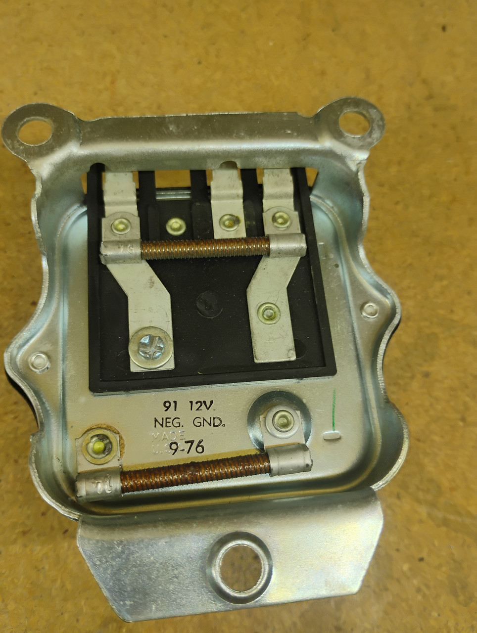 604300 Voltage Regulator NORS Made in USA 604300 Voltage Regulator NORS Made in USA