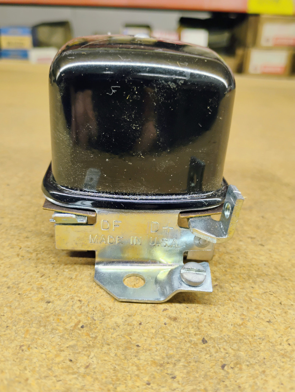 Standard VR39 Voltage Regulator 1967-1974 VW Beetle Bus Ghia 12V Generator NORS