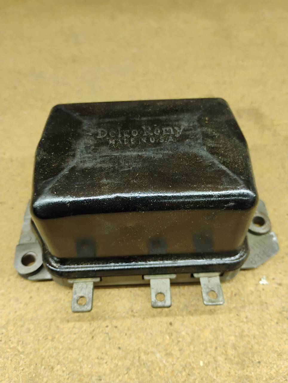 Delco Remy 1118838 Voltage Regulator Rebuilt Made in USA Delco Remy 1118838 Voltage Regulator Rebuilt Made in USA