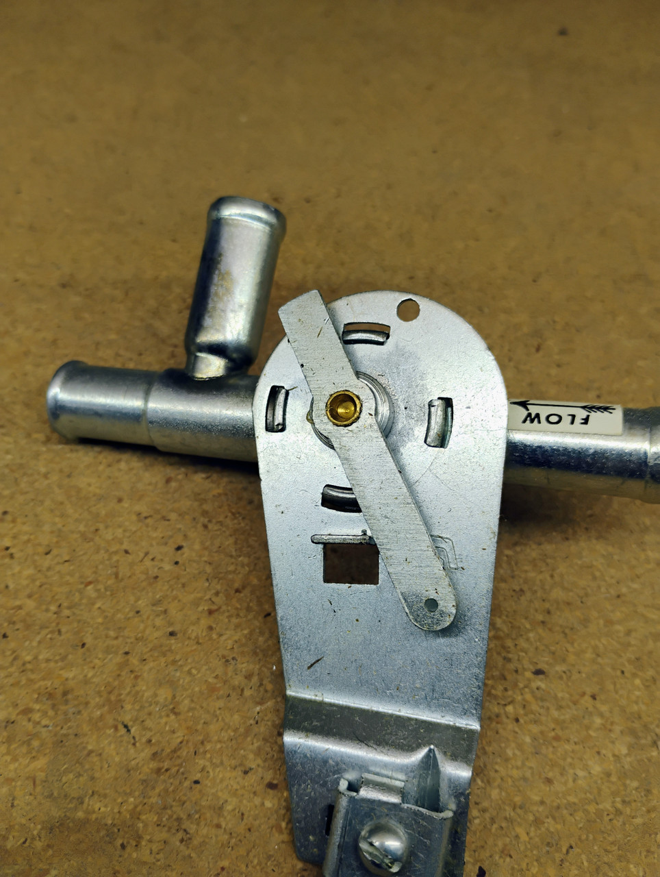 Everco H2977 Heater Valve NORS Made in USA Everco H2977 Heater Valve NORS Made in USA