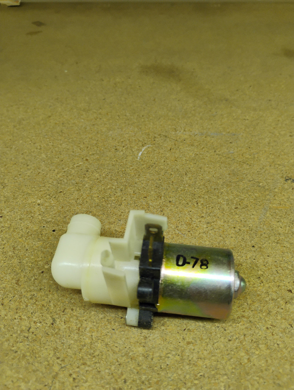 Everco 2671 Windshield Washer Pump NORS Made in USA