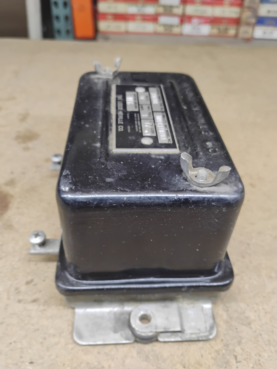 Leece-Neville 3707RA Voltage Regulator 14V 3A NEG Rebuilt Made in USA Leece-Neville 3707RA Voltage Regulator 14V 3A NEG Rebuilt Made in USA