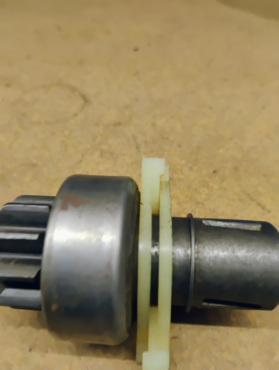 Mopar 2444658 Starter Drive Clutch 1962-1974 Chrysler Dodge Plymouth Auto NOS