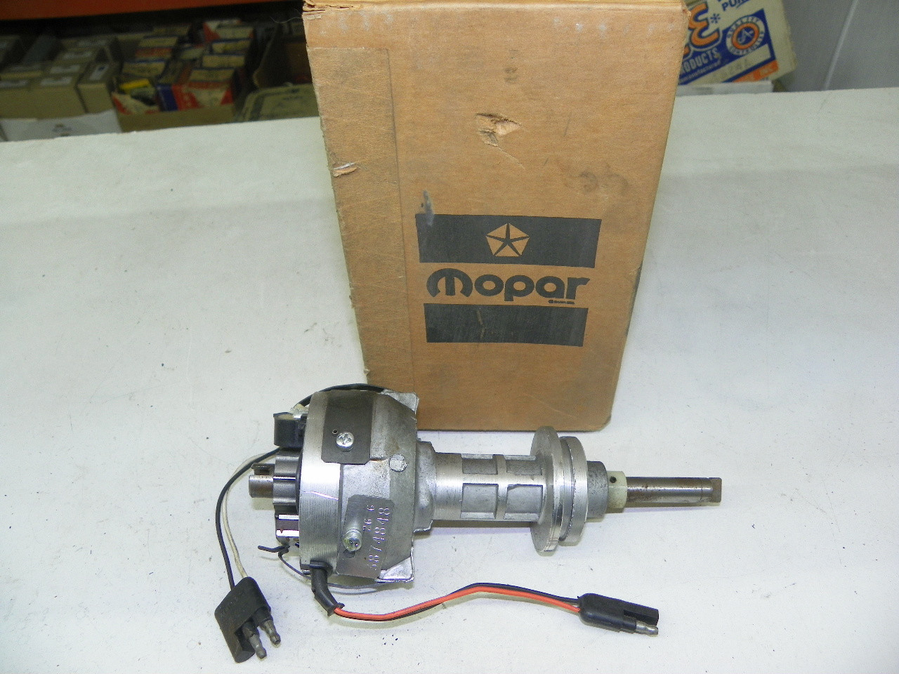 Genuine NOS Mopar 3874848 Electronic Ignition Distributor for 1976 Chrysler Dodge Plymouth 400 V8