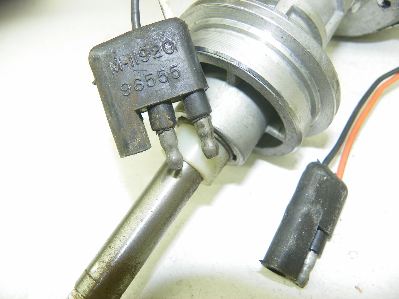 Genuine NOS Mopar 3874848 Electronic Ignition Distributor for 1976 Chrysler Dodge Plymouth 400 V8