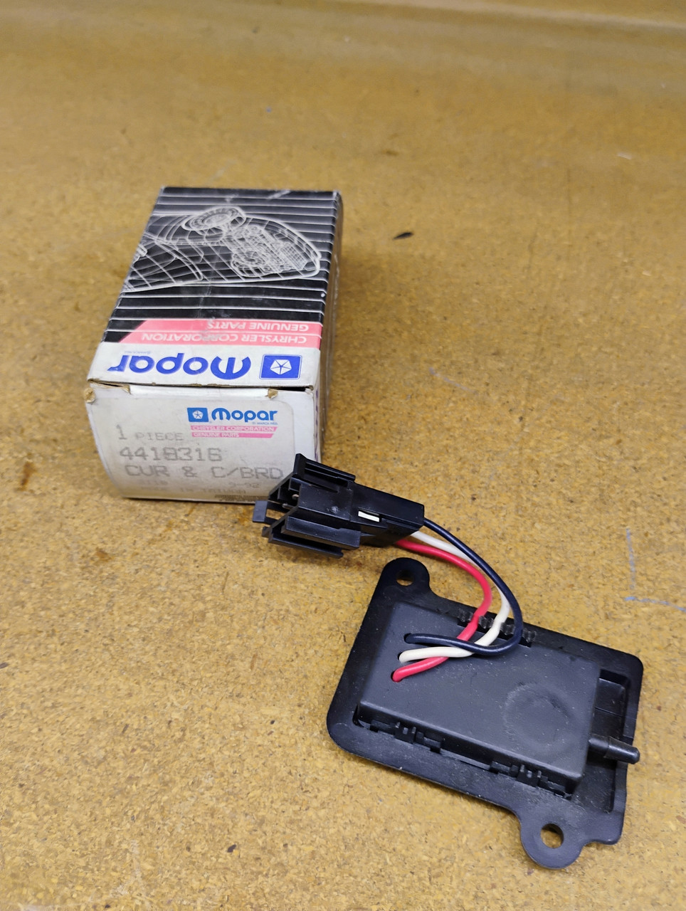 Mopar 4419316 Relay NOS Made in Taiwan