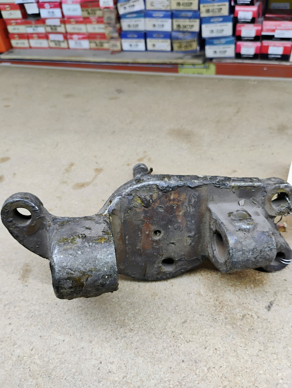 Mopar 1311433 Steering Knuckle Spindle NOS 1949-1955 Chrysler Dodge Plymouth LH