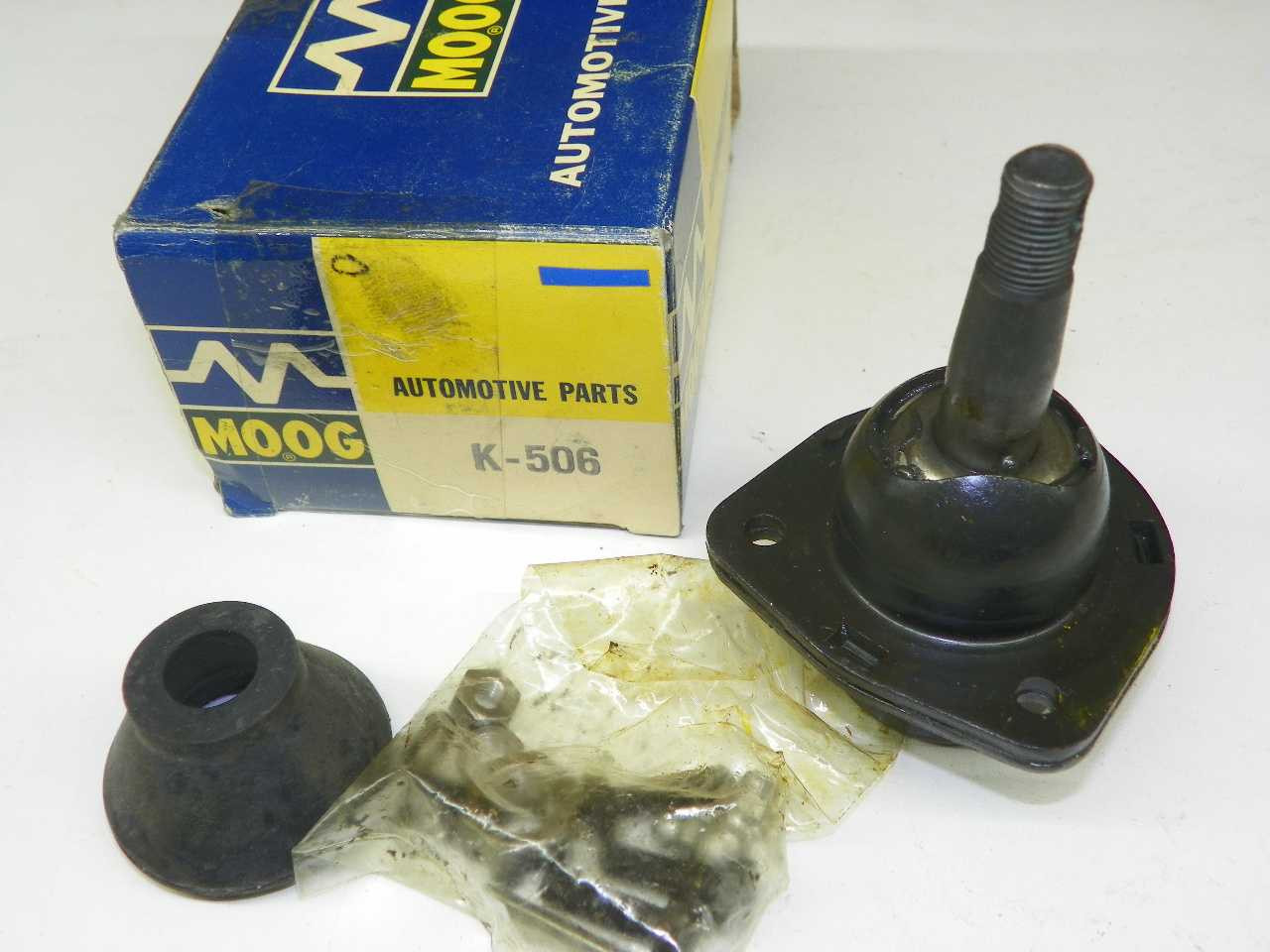 Moog K506 Upper Ball Joint 1958 Pontiac Chieftain Star Chief Bonneville NORS