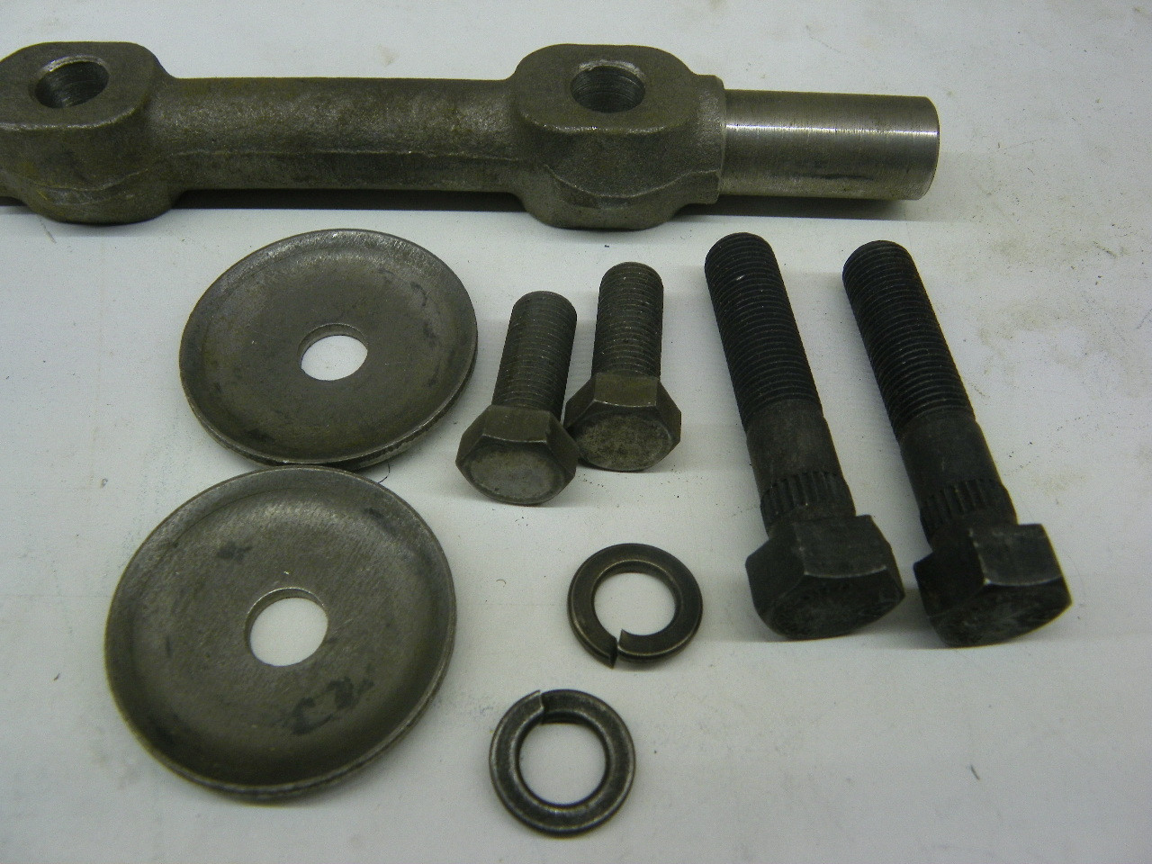 Moog K15 Upper Control Arm Shaft Kit Mopar 1939-1941 Chrysler Dodge Plymouth NORS