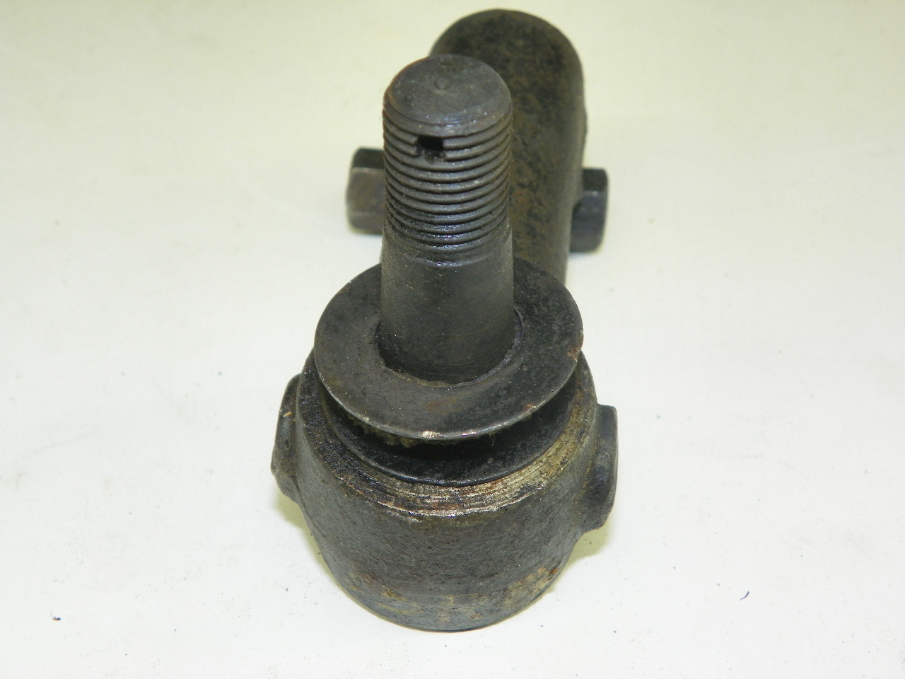 MOOG ES75R Tie Rod End DODGE DIVCO CORBIT TRUCK 1948-1960 Right Outer NORS