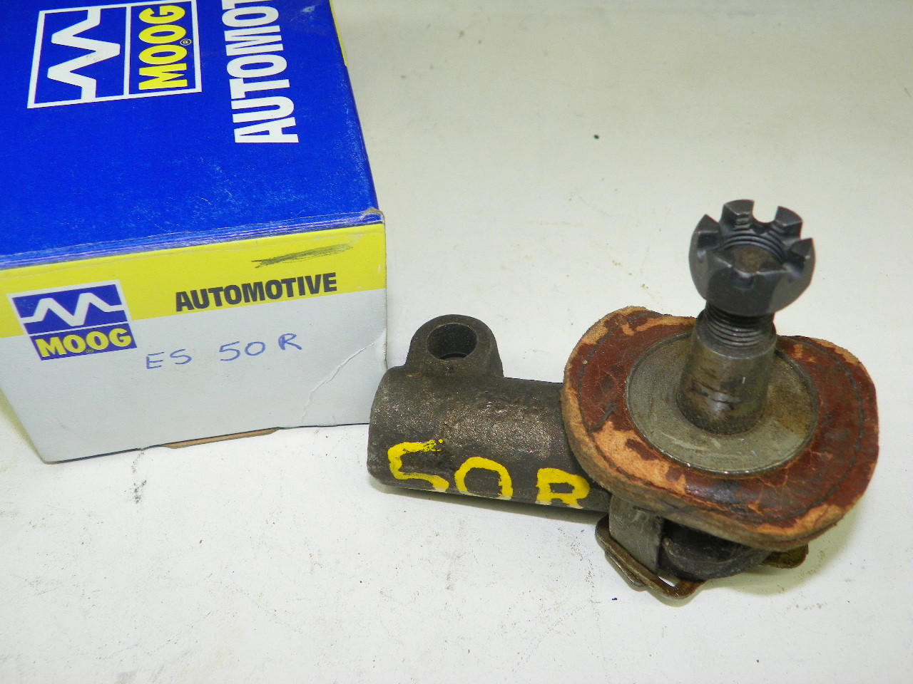 Moog ES50R Tie Rod End 1944-1947 Dodge Truck 3/4 To 4 Ton Right Outer NORS