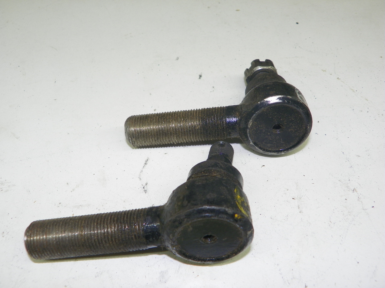 Moog ES64R ES64L Tie Rod End Pair 1948-1960 Ford F100 F250 Truck NORS
