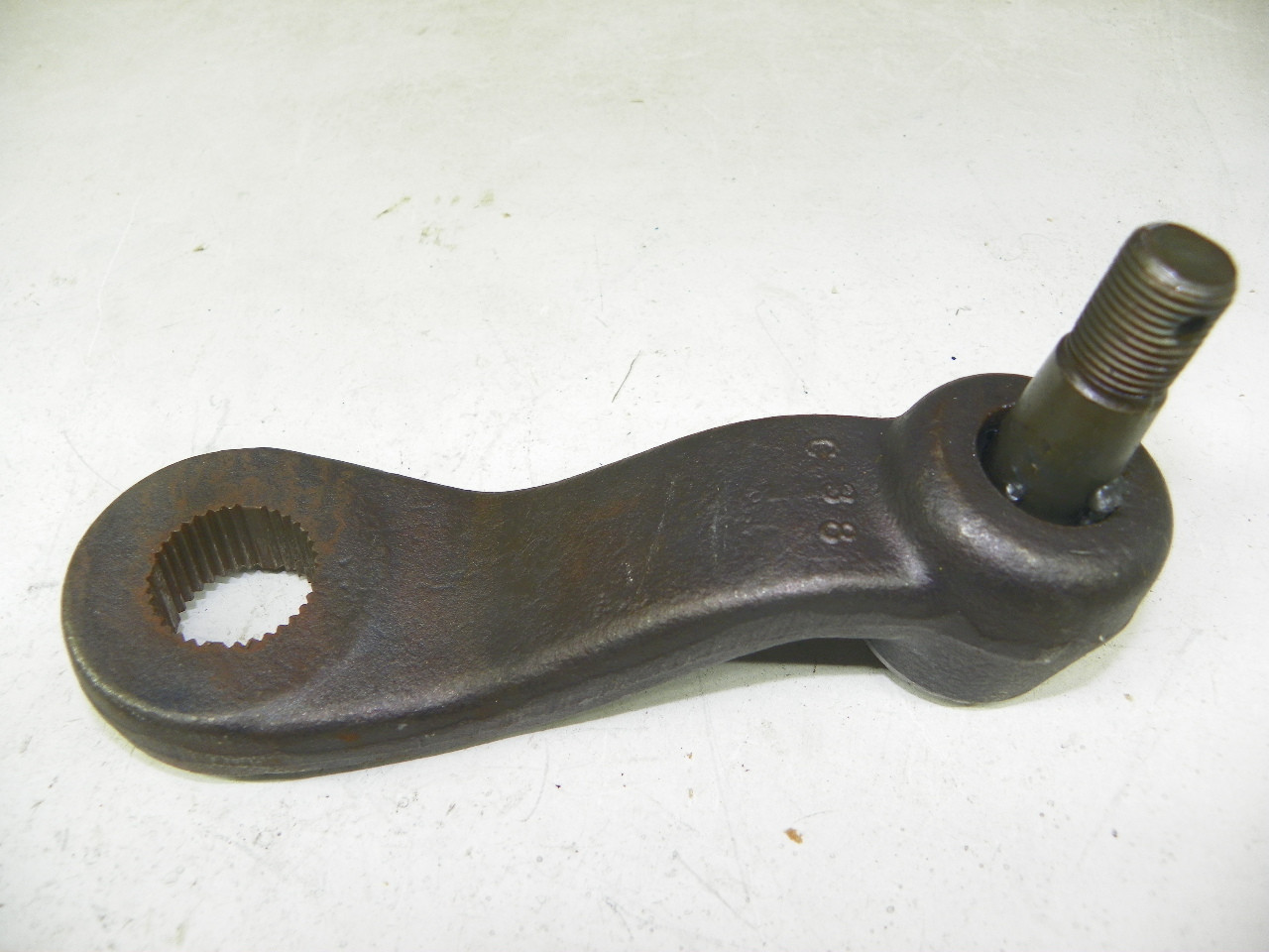Moog K6143 NORS Pitman Arm 1973-2005 Chevy GMC C10 K10 Suburban Blazer Van