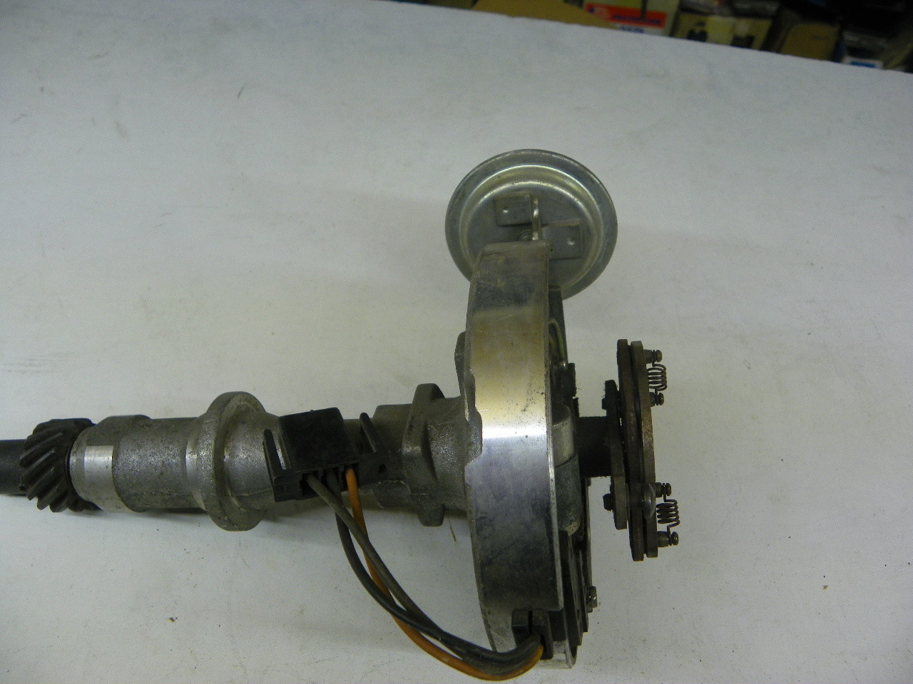 Delco Remy 1103314 Distributor NOS Made in USA