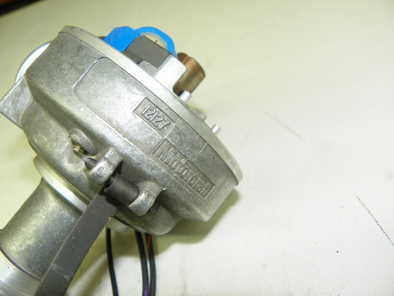 Motorcraft F0TZ-12127-AA DA-2058 Distributor NOS Made in USA