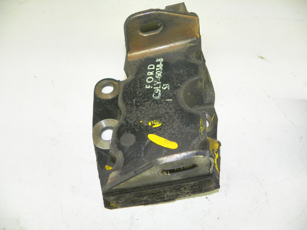 Ford C9LY-6038-A C9LY-6038-B Motor Mounts 1969-1970 Mustang Boss 429 NOS