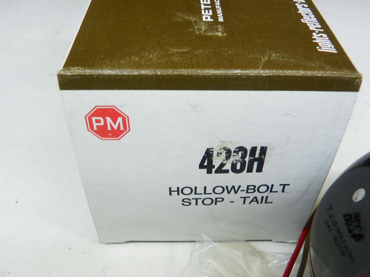 Peterson 428H Hollow-Bolt Stop Taillight Universal RV Truck Trailer NORS