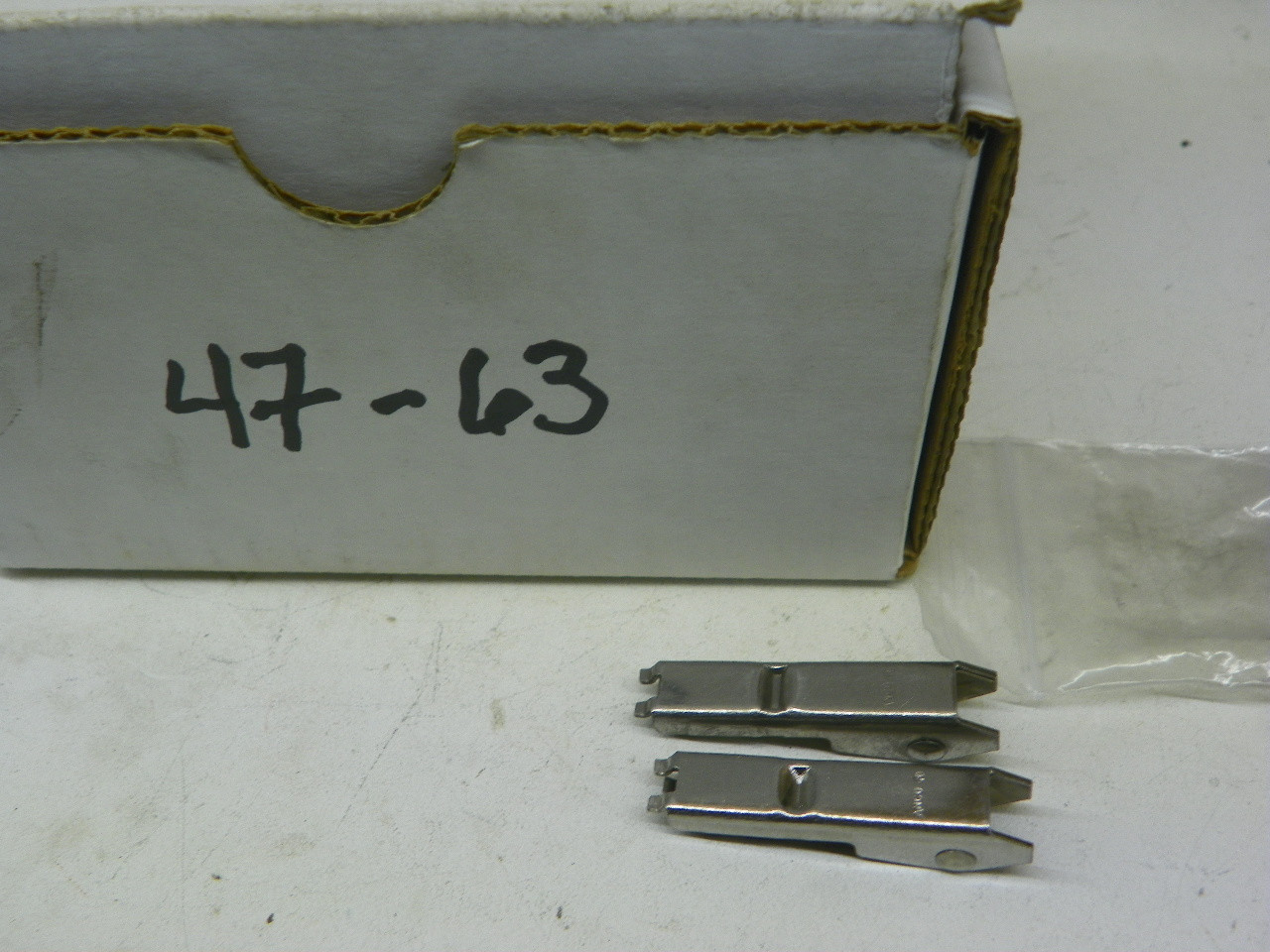 Anco 47-63 (1) PAIR Narrow Straight End Adapter NOS Made in USA