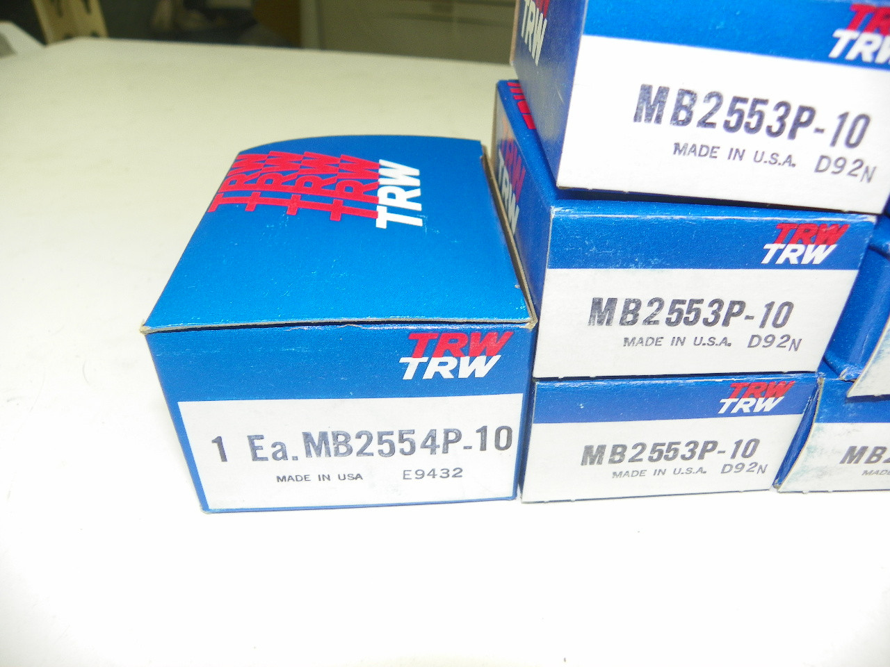 TRW MS2979P-10 Main Bearings .010 1967-1996 Ford F-Series E-Series 300 240 NORS