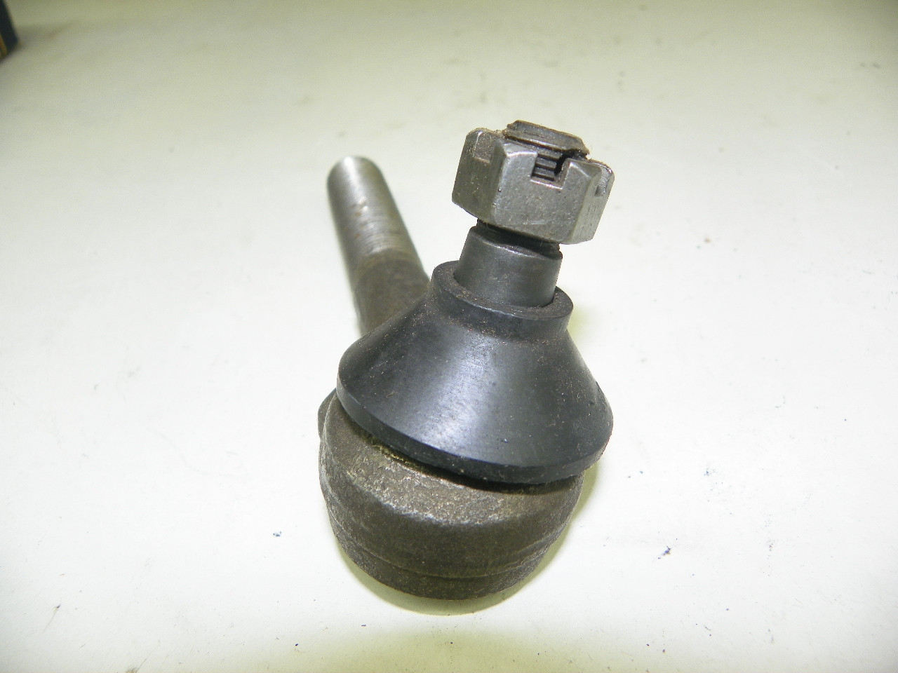 Moog ES169R Tie Rod End 1949-1951 Nash Ambassador Statesman 600 Right NORS