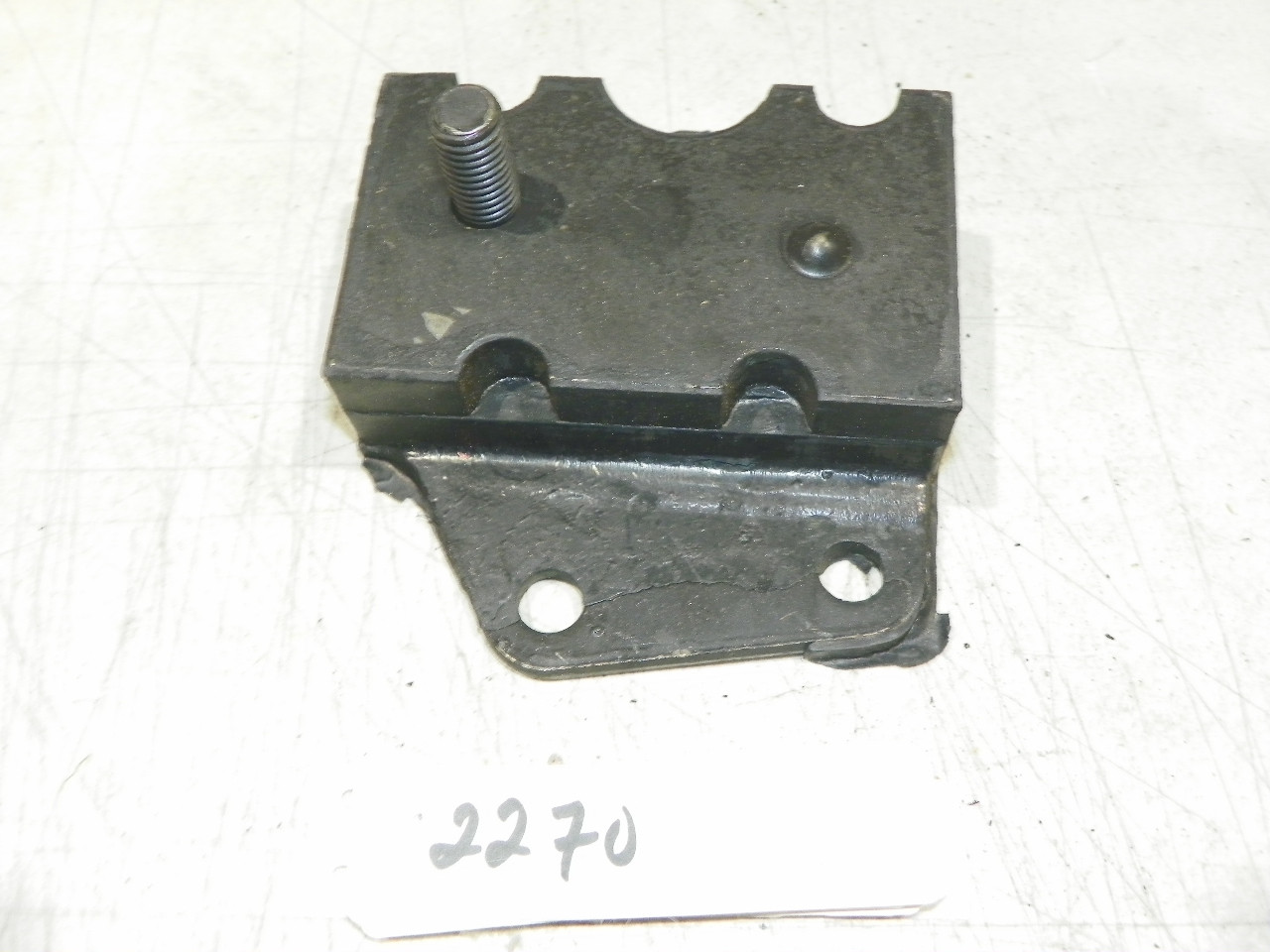 Doan 2270 Front Right Motor Mount for 1969-1971 Ford Galaxie LTD Mercury restoration