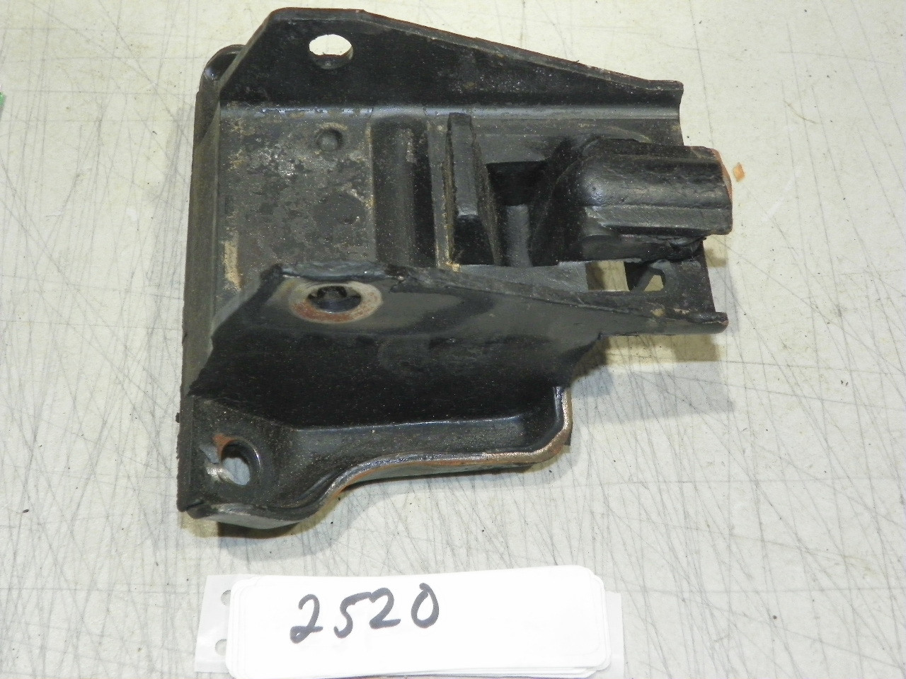 Doan 2520 Motor Mount for 1982 Ford Thunderbird Mustang 3.8L V6 Front Right restoration.