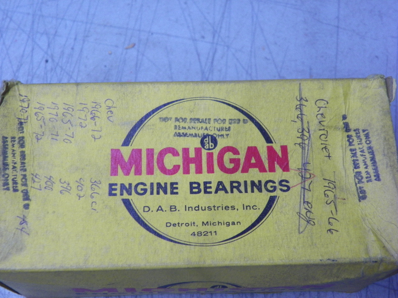 Michigan 976CS Camshaft Bearing Set for 1965-1966 Chevrolet 396 427 V8 restoration.