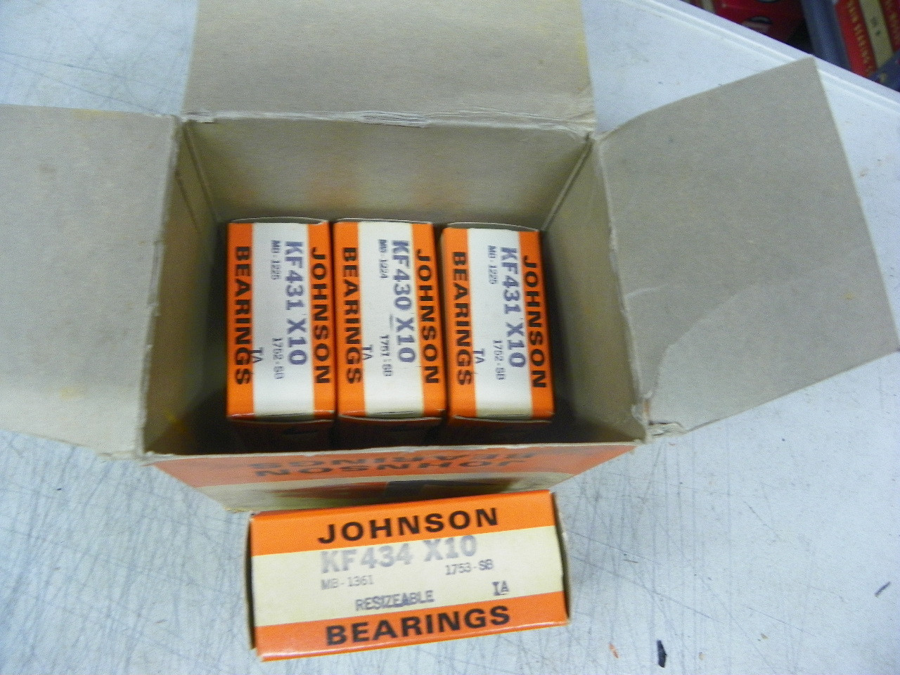 SET-69 X10 Johnson Engine Bearings