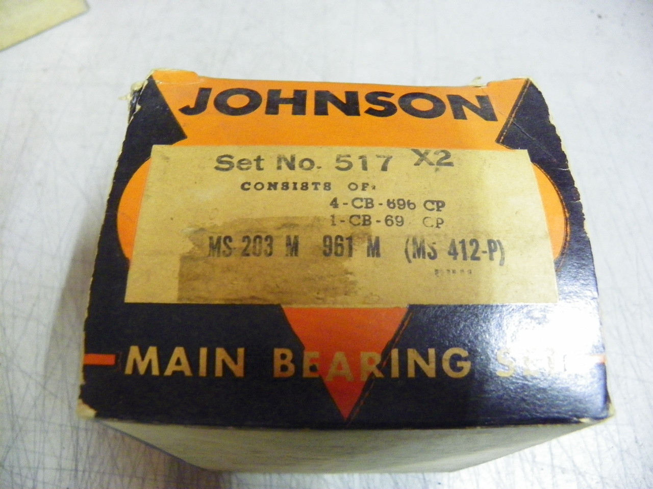 Johnson SET-517 Main Bearing Set for 1955-1956 Chevrolet V8 265 .002 restoration