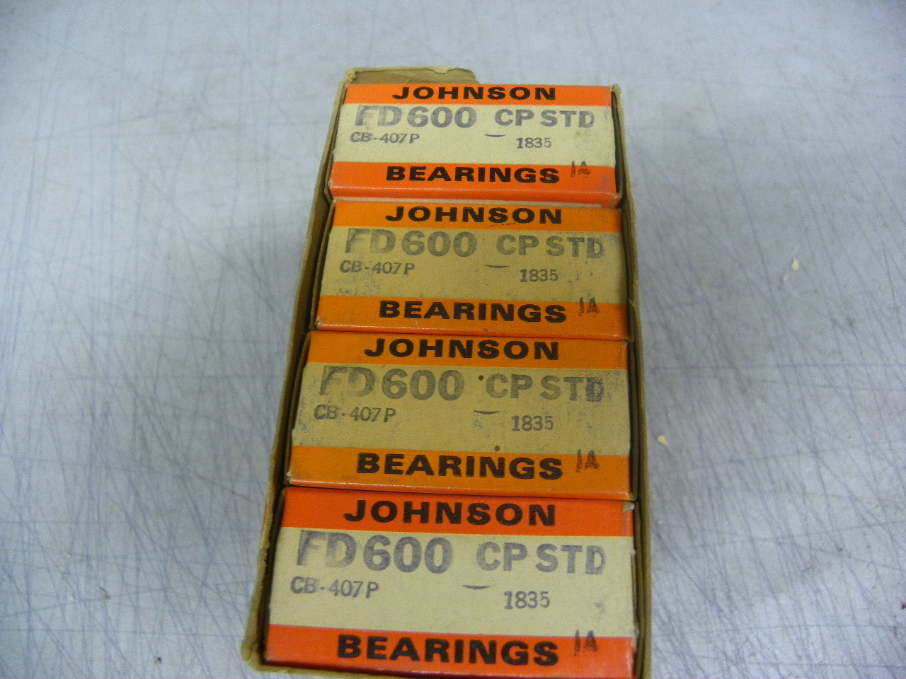 Johnson FD-600CP STD standard size connecting rod bearings for 1952-1963 Ford, Lincoln, and Mercury V8 engine restoration